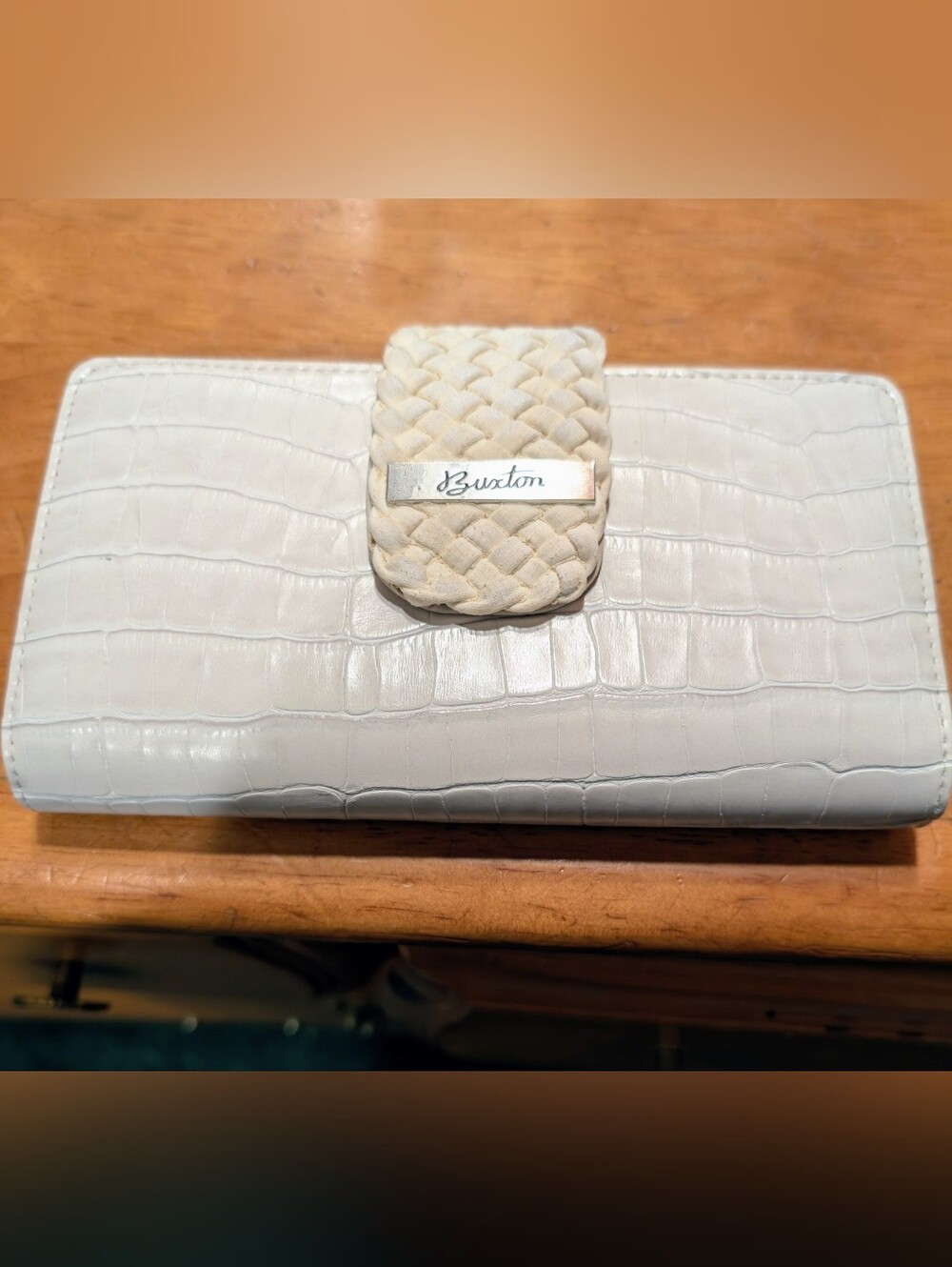NWT Buxton Cream Croc-Embossed Braided Snap Wallet.